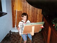 On John's birthday, we had a concert of accordeon...  BR98 bday concert 2