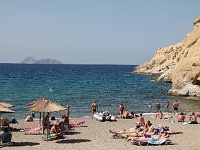 Lots of people on this very pretty beach.  gr16 092912060 j