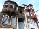 tk12 052717241 s  The characteristic bay windows of Istanbul's old wooden houses