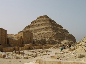 Pyramide à dégrés
