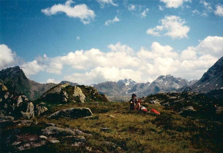 br93_breiterspitz_07.jpg - R & R at 2200m.