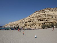 The beach is lovely and the weather was good, so it was quite crowded.  gr16 092912031 j