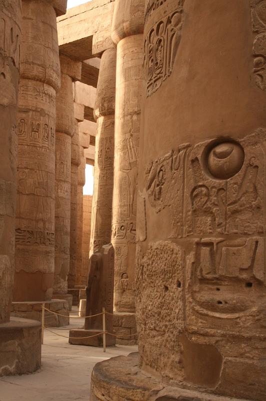 eg07_042907551_j_r.jpg - Great Hypostyle Hall