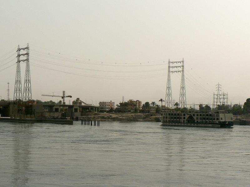 eg07_042916221_j_a.jpg - Locks of Esna