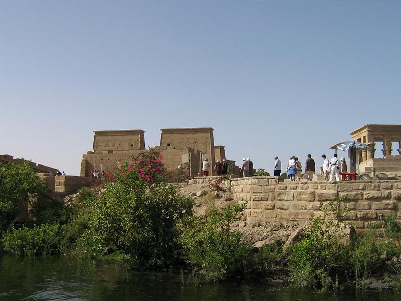 eg07_050216240_s.jpg - Pylons of the Temple of Philae