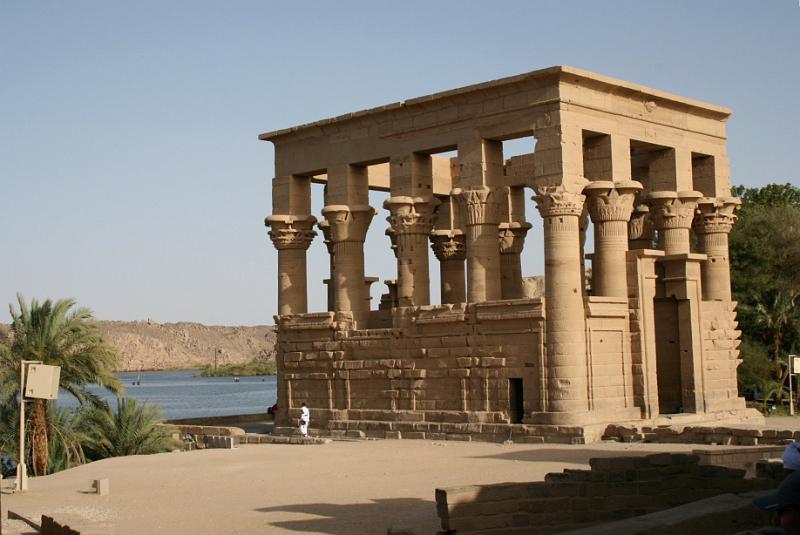 eg07_050217240_j_a.jpg - Kiosk of Trajan, Temple of Philae