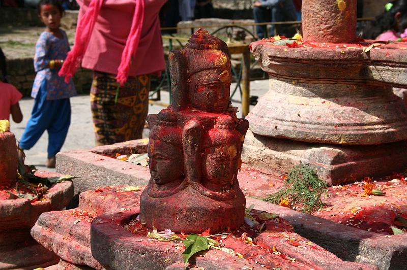 ne08_100410010_j.jpg - A linga with several heads at Budhanilkantha