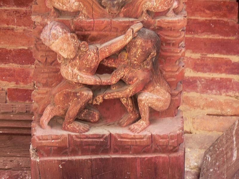 ne08_100414342_p_a.jpg - Erotic carvings on Jagannath Temple