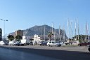 si13_051916480_s_r_a