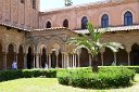 si13_052012030_s_aa
