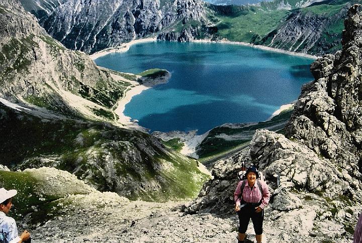 br95_gemslueke_07_a.jpg - View over Lünersee in 1995 as we set out that year on this gorgeous walk.