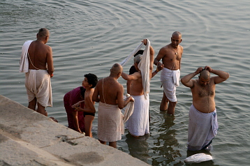 Dawn on the Ganga