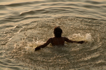 Dawn on the Ganga