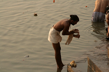 Dawn on the Ganga