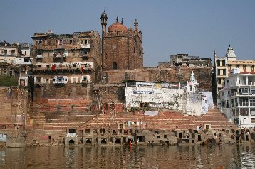 Panchganga Ghat