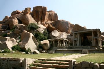 End of Hampi Bazaar