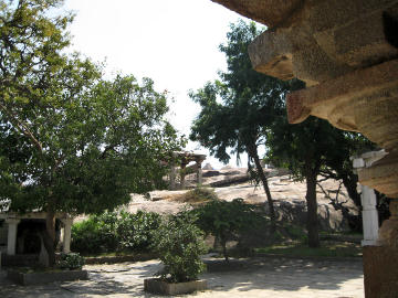Shady spot on Hemakuta Hill