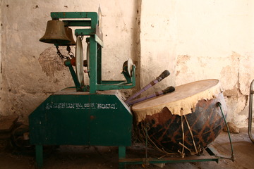 Instrument