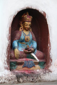 Statue